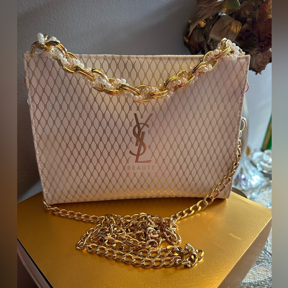 YSL  NWOT BEAUTY BAG on chain